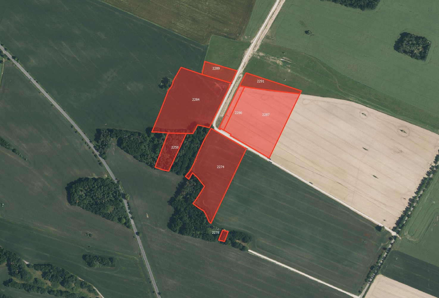 Prodej pole 117 704 m²