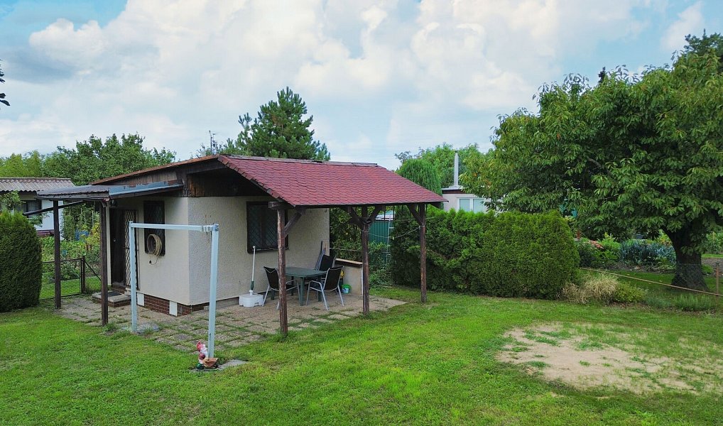 Prodej chaty/chalupy 16 m² s pozemkem 273 m², Nymburk – náhled fotky 13