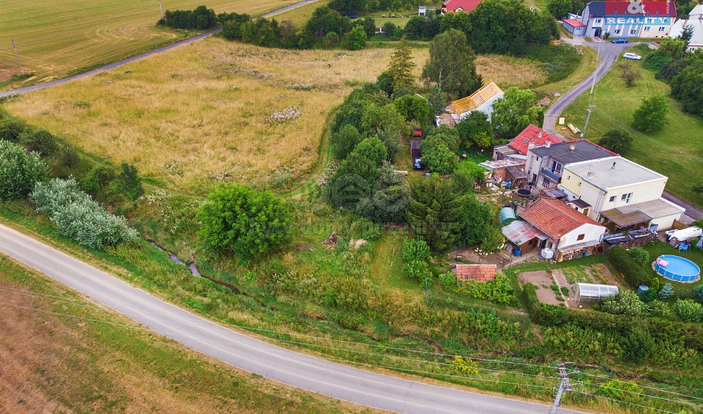 Prodej stavebního pozemku 936 m², Uhřice – náhled fotky 11