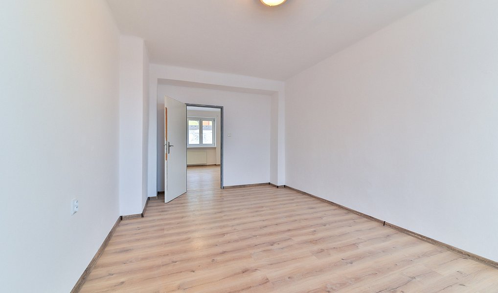 Pronájem bytu 2+1 56 m², Habartov – náhled fotky 9