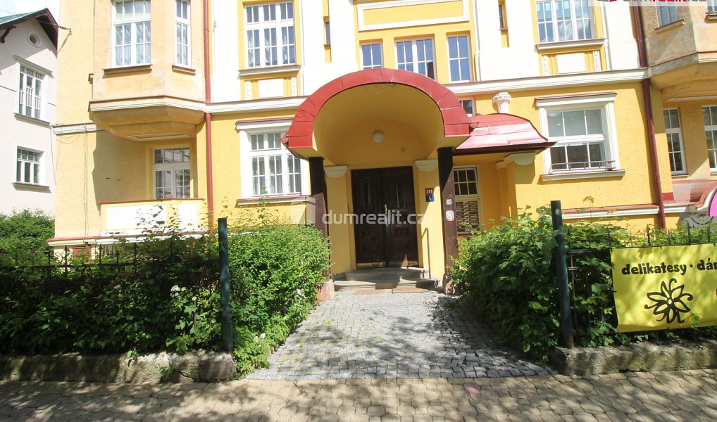 Prodej bytu 2+1 67 m², Mariánské Lázně – fotka 1 z 26