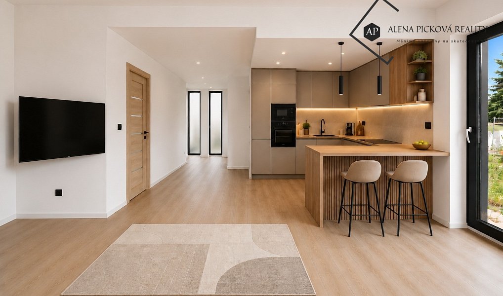 Prodej domu 113 m² s pozemkem 243 m², Hlinsko – náhled fotky 2