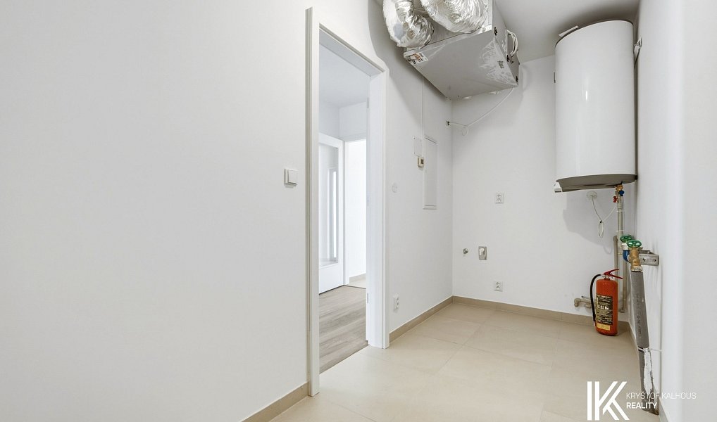 Prodej domu 105 m² s pozemkem 482 m², Pardubice – náhled fotky 24