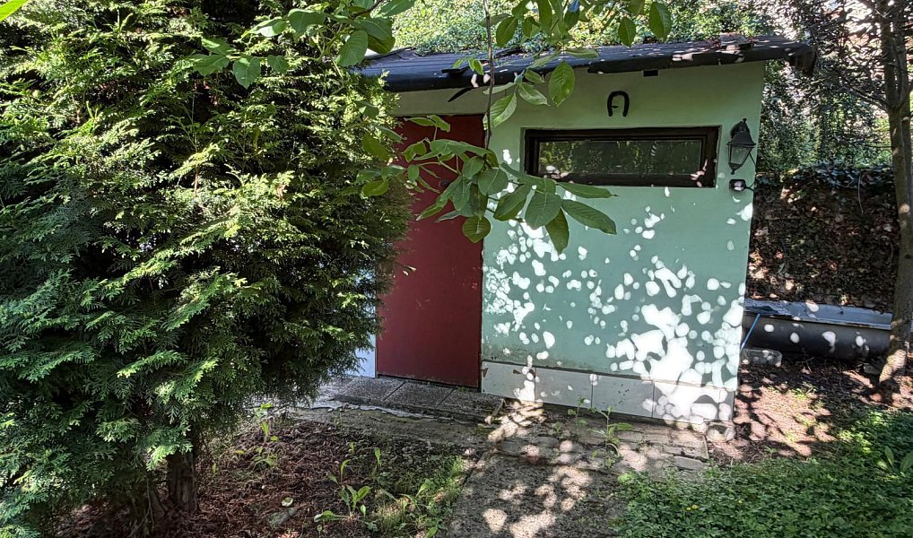 Prodej zahrady 513 m², Havraň – náhled fotky 2