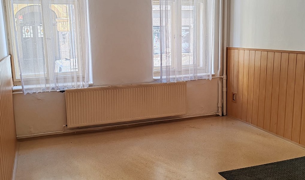 Pronájem obchodních prostor 73 m², Jablonec nad Nisou – náhled fotky 2