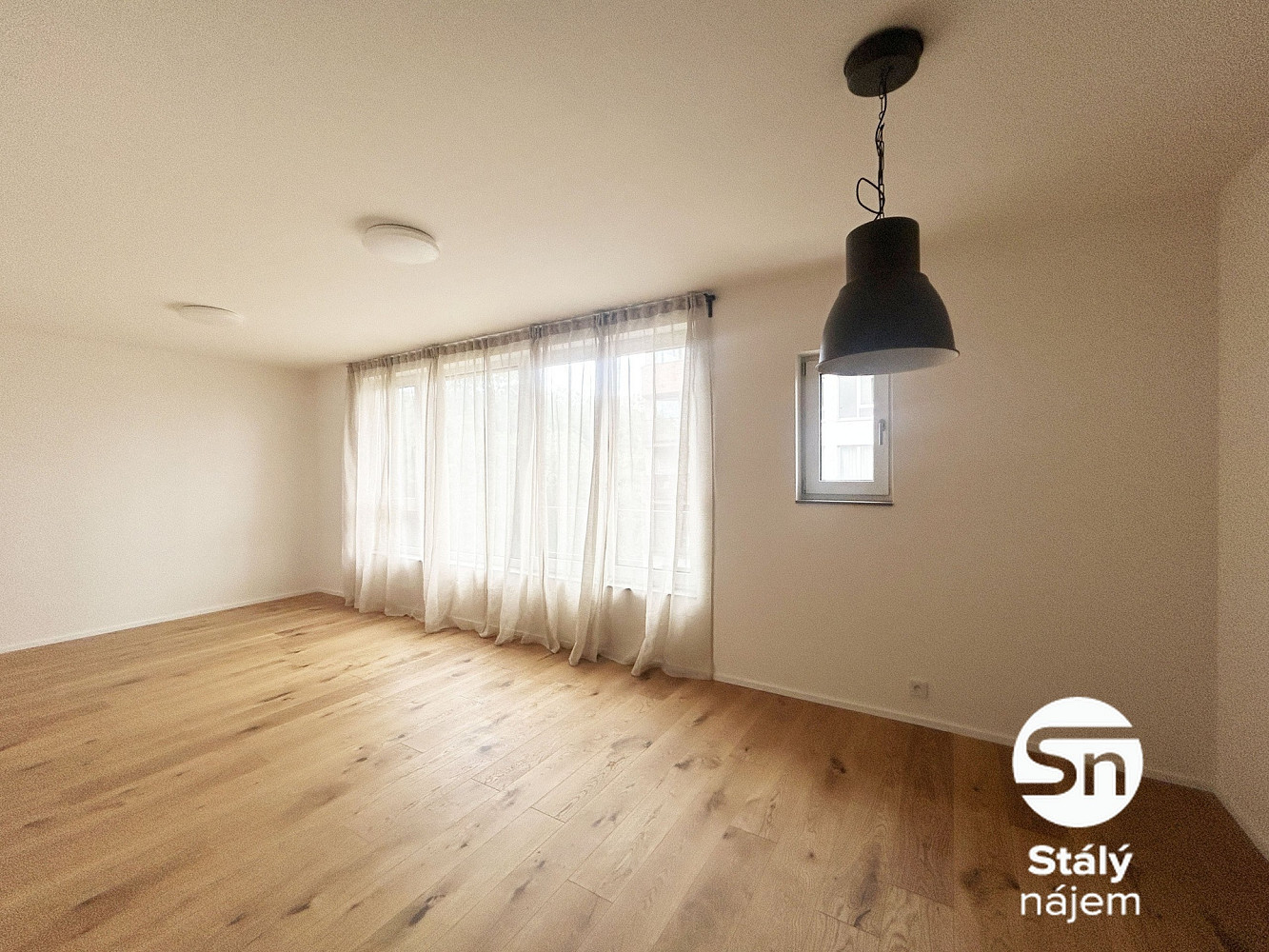 Pronájem bytu 1+kk 39 m², Praha