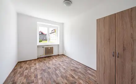 Pronájem bytu 1+1 28 m², V Rybníčkách, Tlučná, okres Plzeň-sever