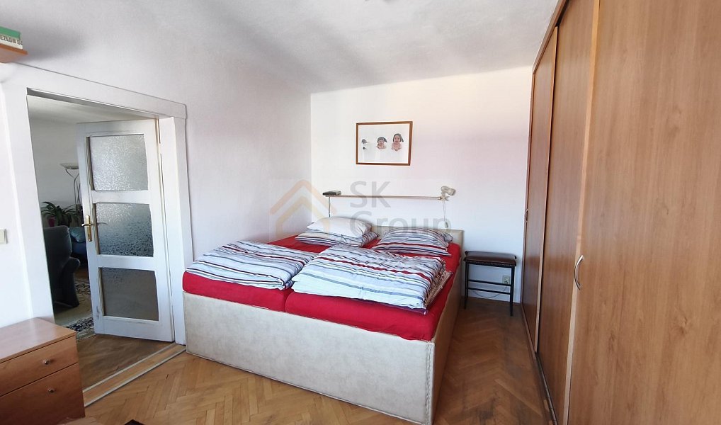 Prodej bytu 2+1 75 m², Karlovy Vary – náhled fotky 4
