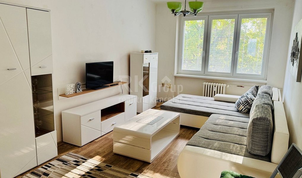 Prodej bytu 2+1 52 m², Mariánské Lázně – náhled fotky 2
