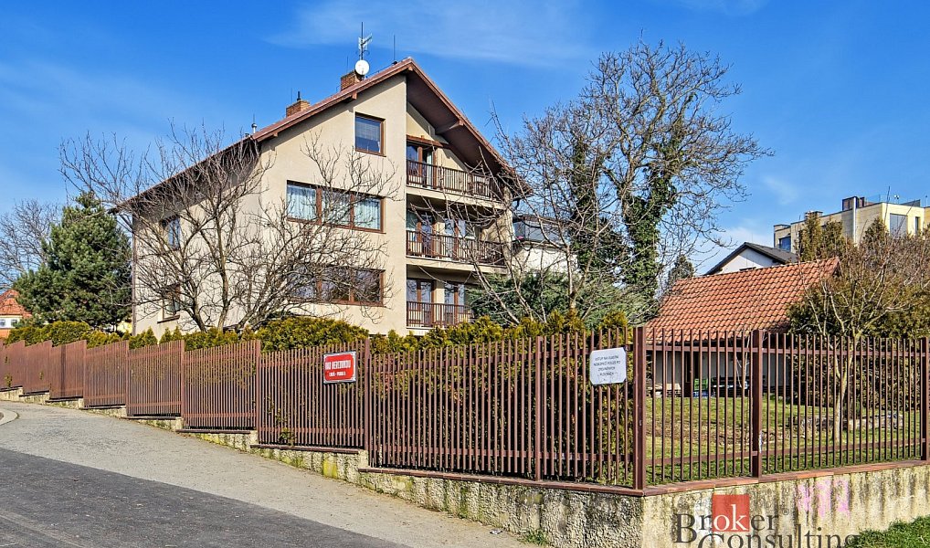 Pronájem bytu 1+kk 25 m², Praha – náhled fotky 13