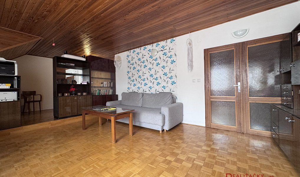 Prodej domu 363 m² s pozemkem 779 m², Břeclav – náhled fotky 22