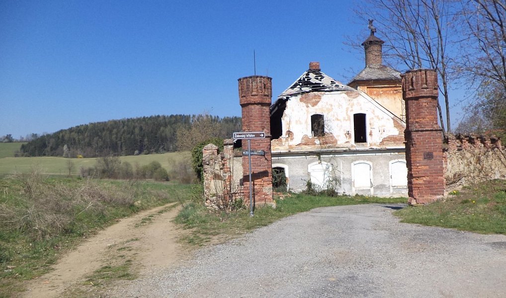 Prodej komerčního pozemku 3 986 m², Vlachovo Březí – náhled fotky 2