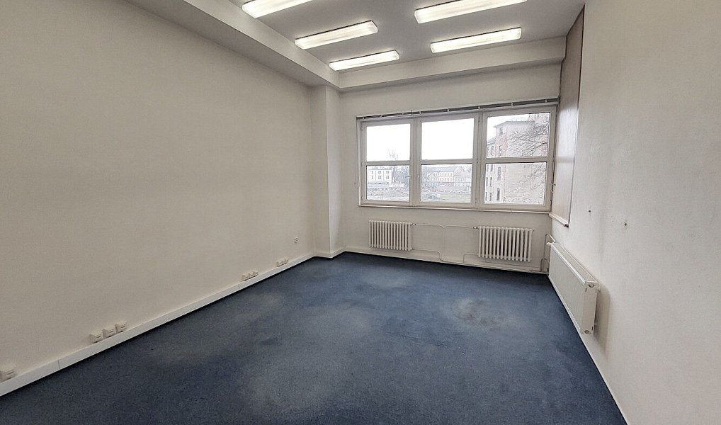 Pronájem kanceláře 175 m², Krnov – náhled fotky 10