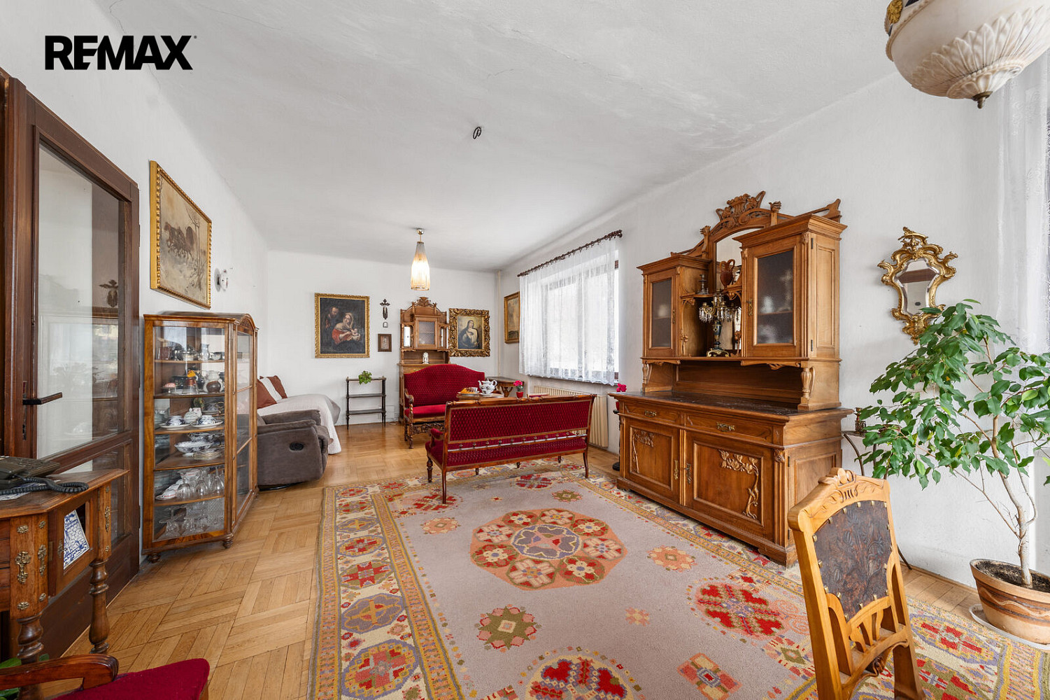 Prodej domu 139 m² s pozemkem 236 m² – fotografie 2