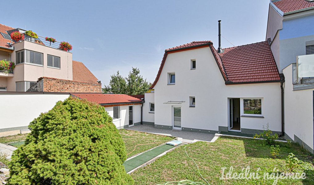 Pronájem bytu 3+1 180 m², Brno – náhled fotky 21
