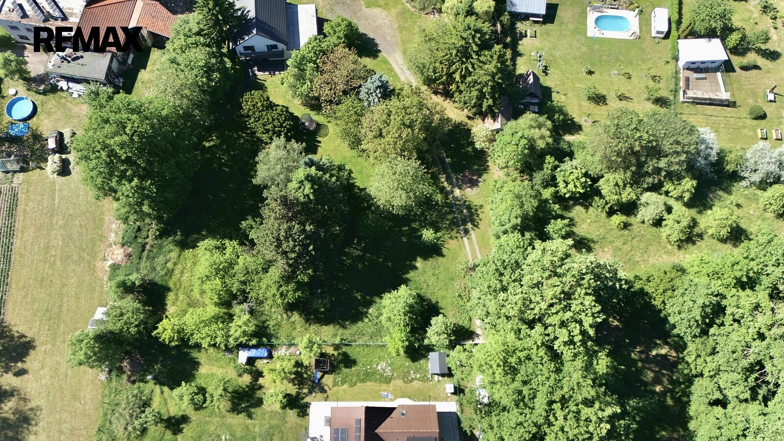 Prodej stavebního pozemku 2 354 m² – fotografie 5