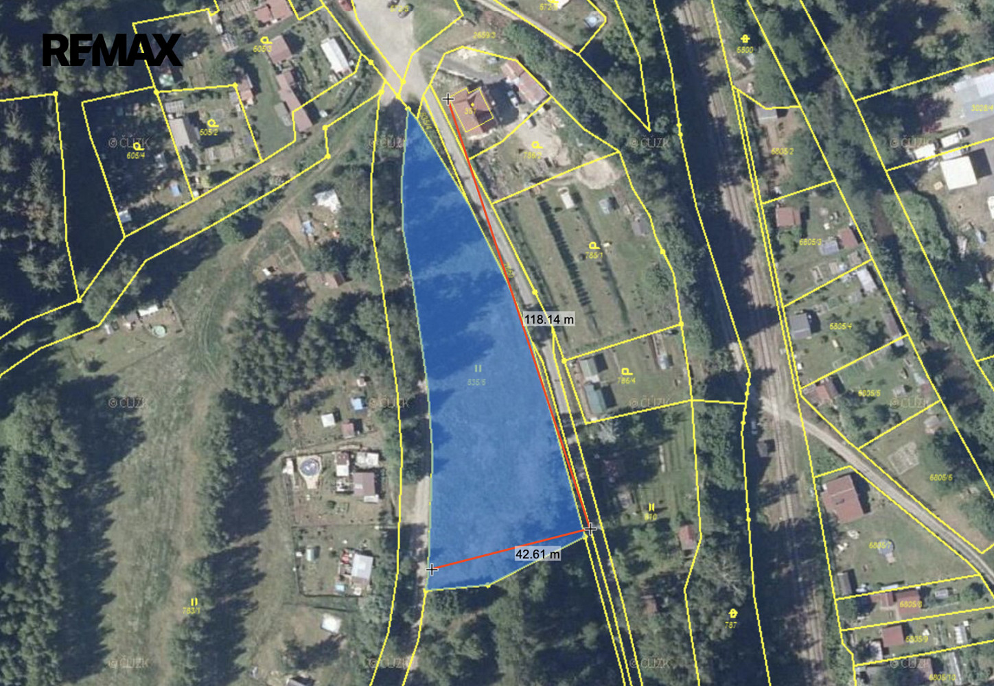 Prodej stavebního pozemku 3 136 m²