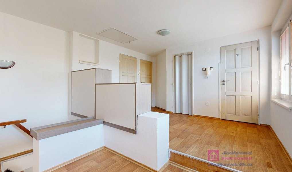 Prodej domu 188 m² s pozemkem 135 m², Hodonín – náhled fotky 12