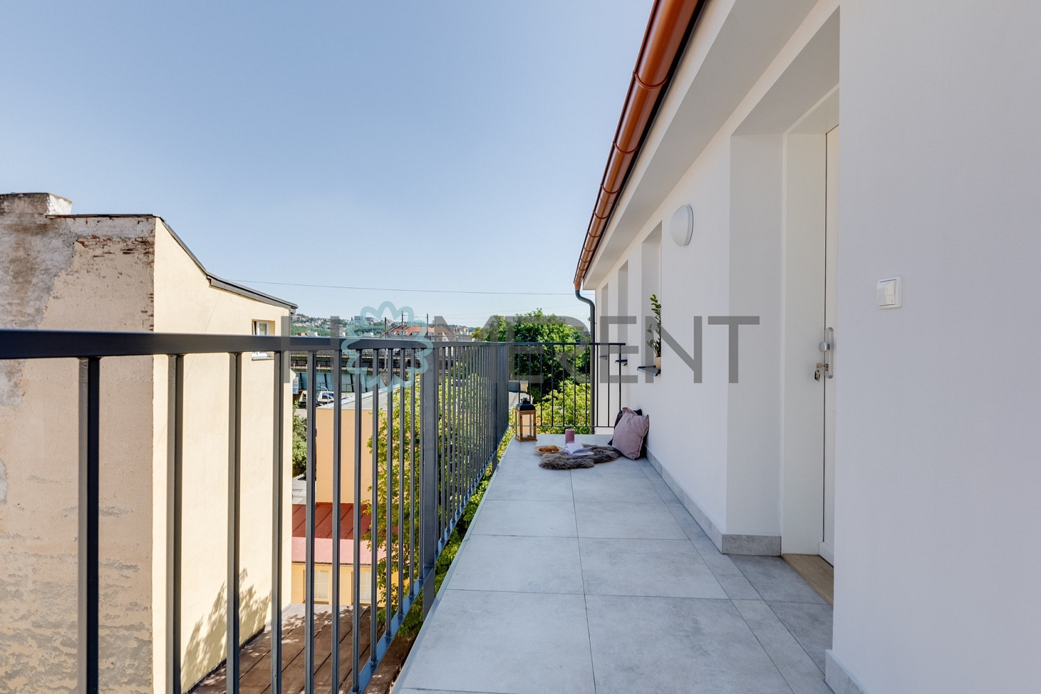 Pronájem bytu 2+kk 42 m² – další
