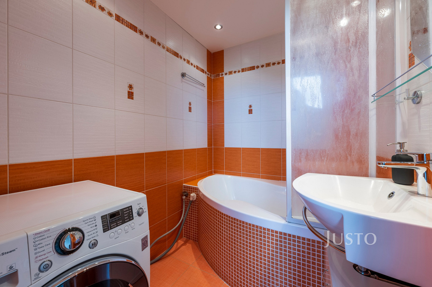 Pronájem bytu 2+1 56 m² – fotografie 4