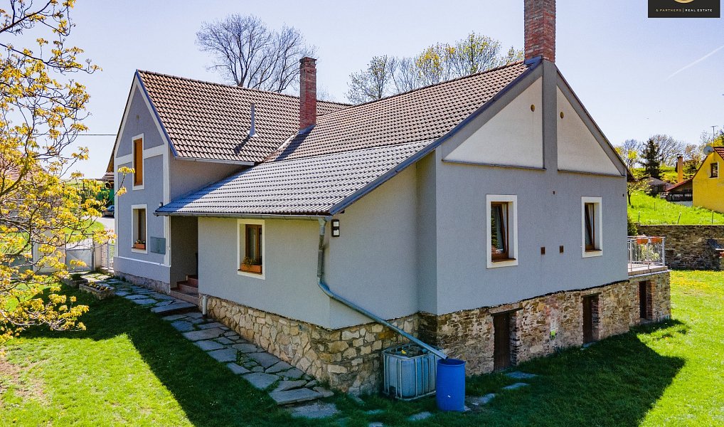Prodej domu 167 m² s pozemkem 5 209 m², Červené Pečky – náhled fotky 3