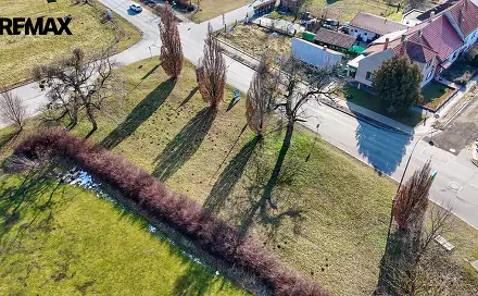 Prodej komerčního pozemku 784 m², Lednice, okres Břeclav