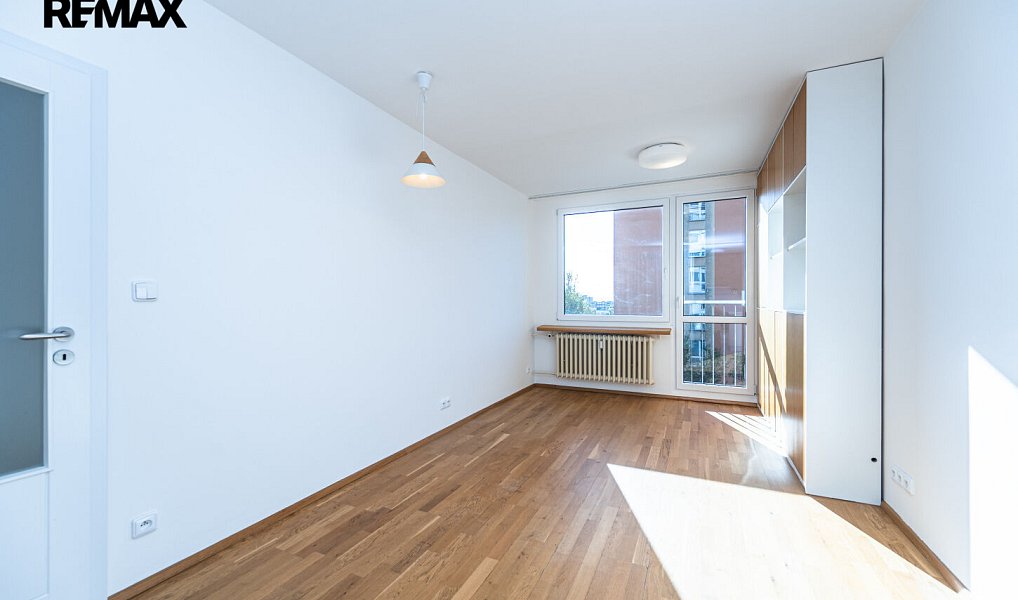 Pronájem bytu 2+kk 43 m², Praha – náhled fotky 7