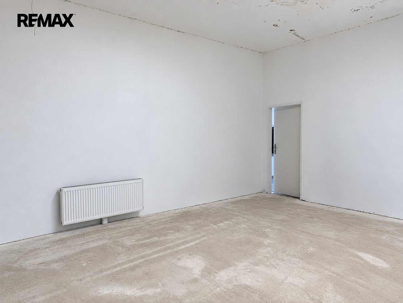 Pronájem obchodních prostor 31 m² – fotografie 2