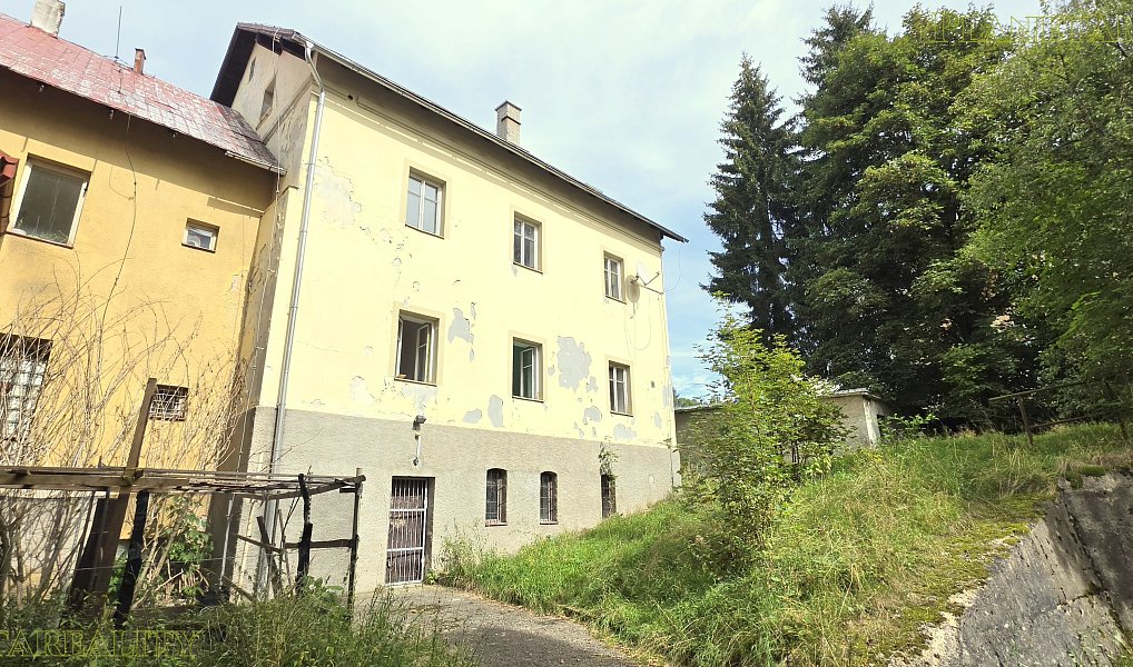 Prodej domu 400 m² s pozemkem 254 m², Vejprty – náhled fotky 5
