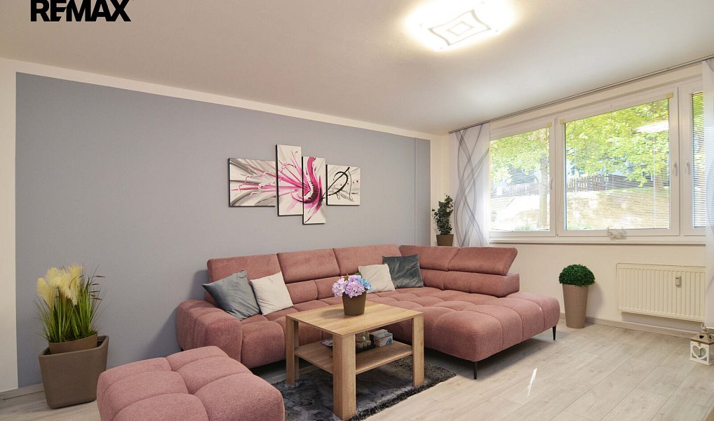 Prodej bytu 4+1 80 m², Praha – náhled fotky 2