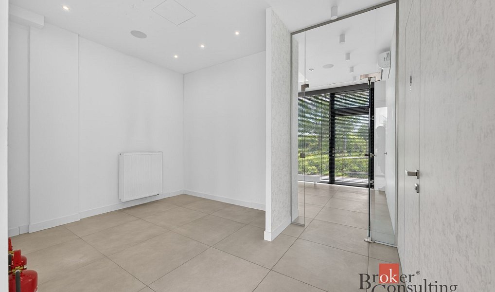 Prodej obchodních prostor 108 m², Plzeň – náhled fotky 13