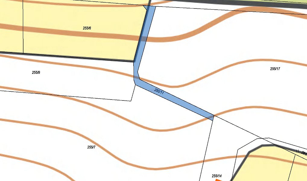 Prodej pole 32 m², Hluboš – náhled fotky 3