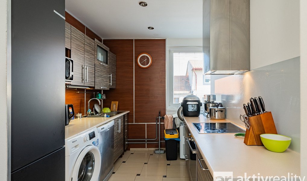 Prodej domu 260 m² s pozemkem 752 m², Praha – náhled fotky 19