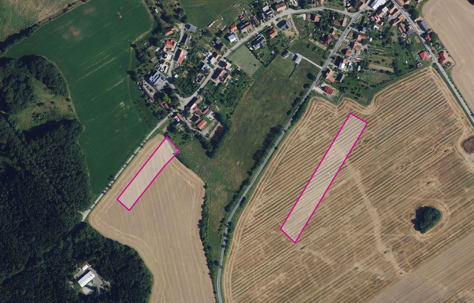 Prodej pole 21 531 m²
