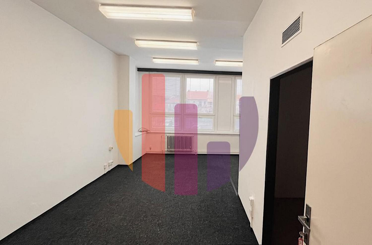 Pronájem obchodních prostor 83 m² — photo 5