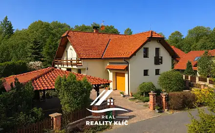 8 rooms, 242.0 m² in Ostrava