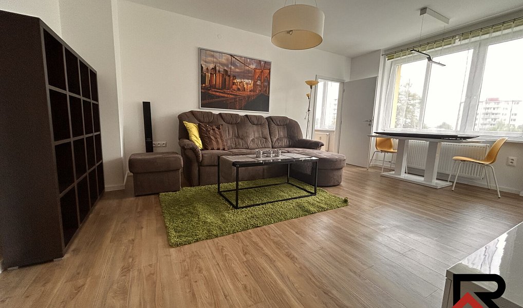 Pronájem bytu 3+kk 69 m², Třebíč – náhled fotky 3