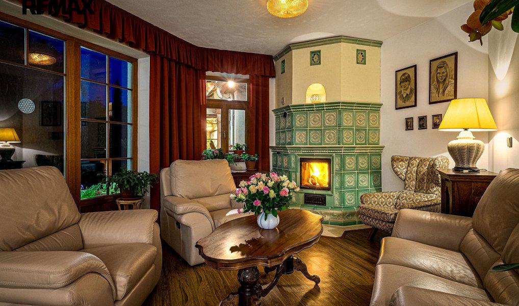 Prodej domu 277 m² s pozemkem 3 435 m², Sulice – náhled fotky 15