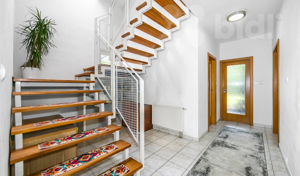 Prodej domu 233 m² s pozemkem 1 063 m², Letkov – náhled fotky 16