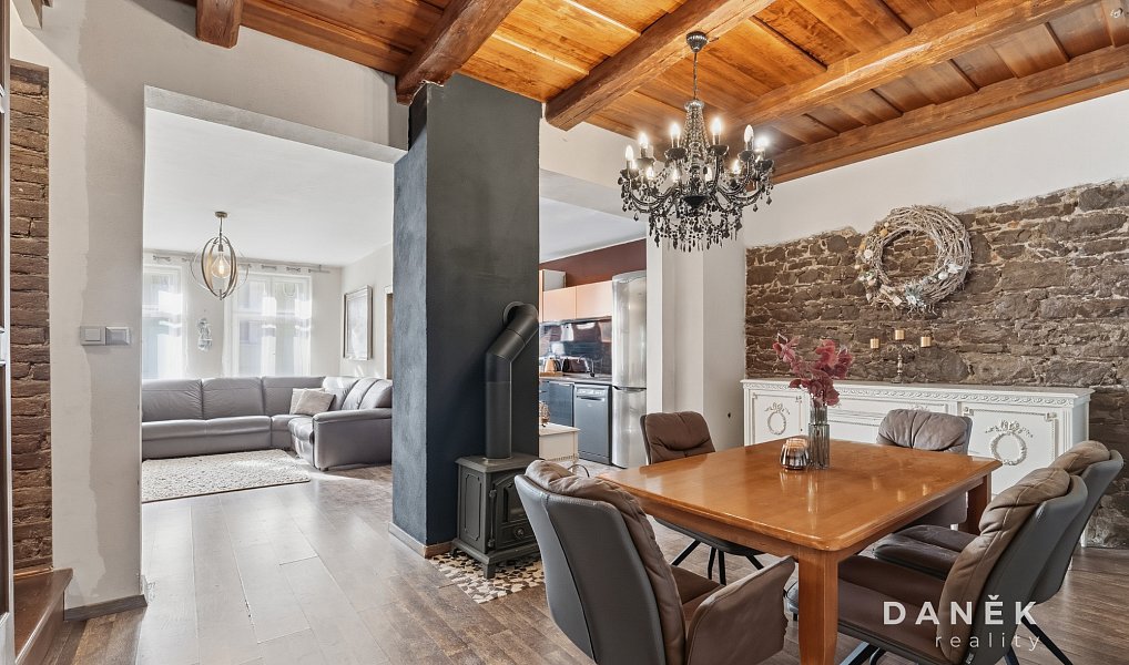 Prodej domu 210 m² s pozemkem 214 m², Ivančice – náhled fotky 4