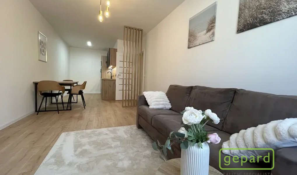 Prodej bytu 2+kk 49 m², Praha – náhled fotky 8