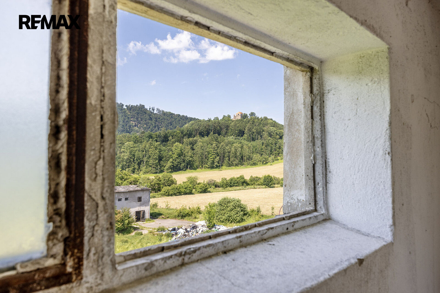 Prodej komerčního pozemku 8 581 m² – fotografie 3