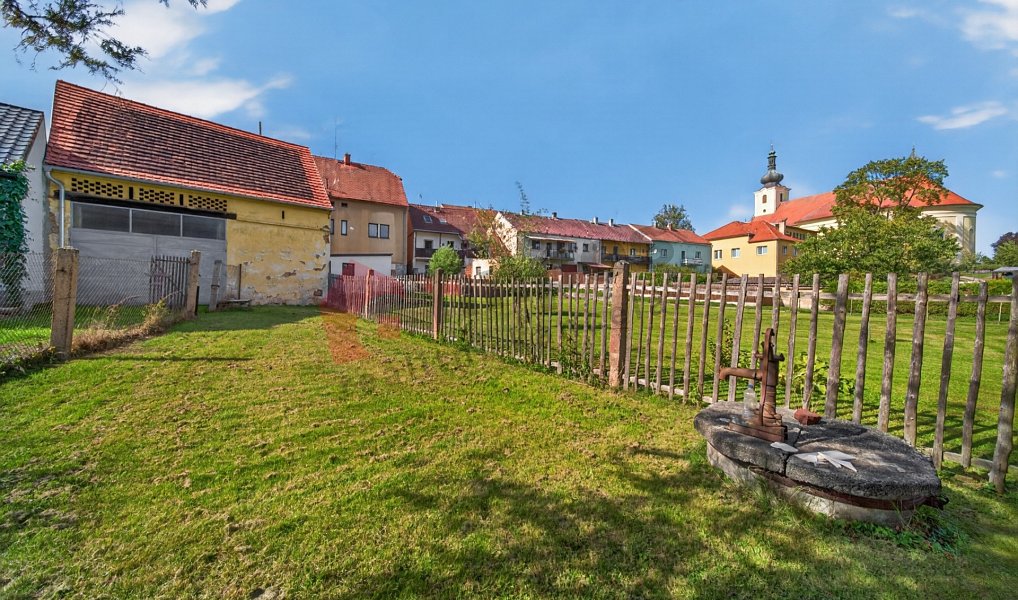 Prodej domu 105 m² s pozemkem 175 m², Blovice – náhled fotky 5