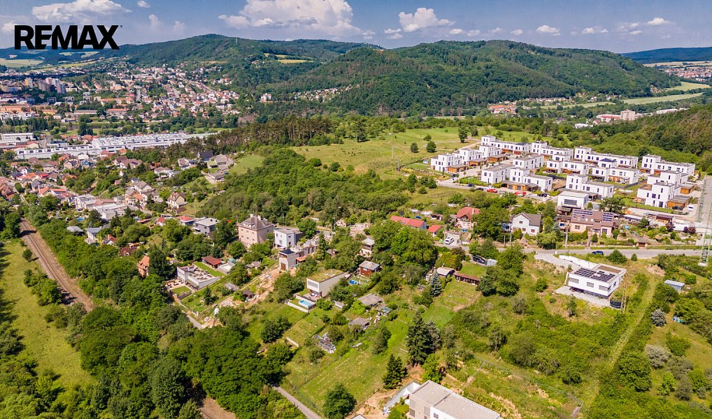 Prodej stavebního pozemku 1 258 m², Beroun – náhled fotky 7