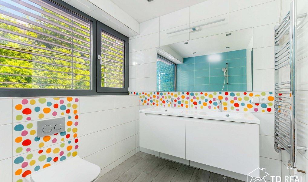 Prodej domu 228 m² s pozemkem 380 m², Brno – náhled fotky 27