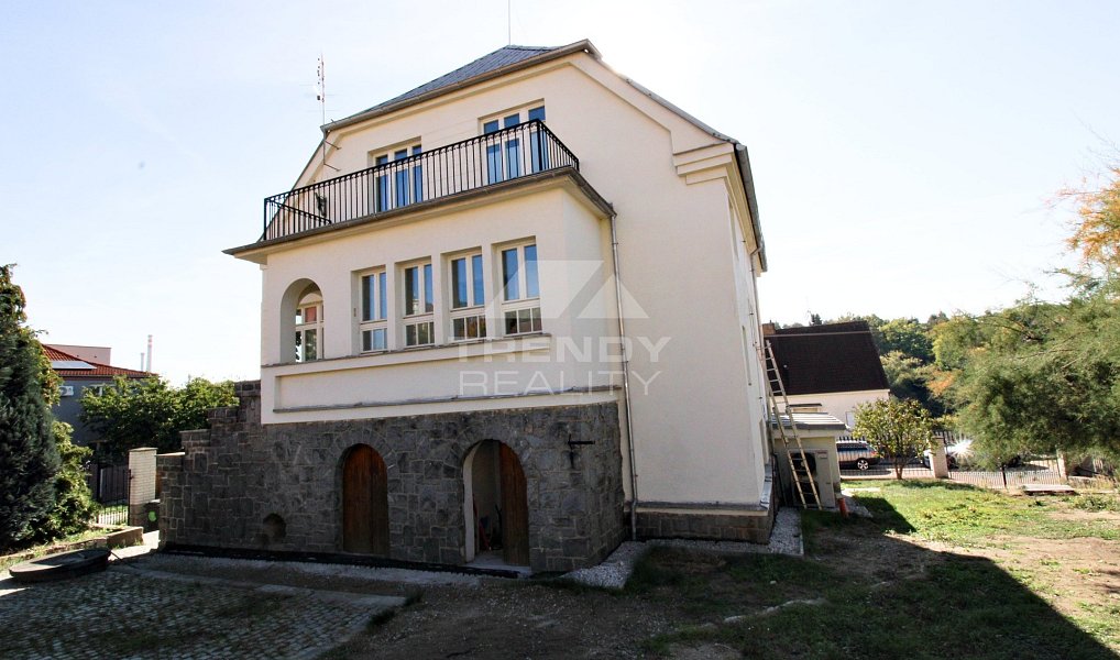Prodej domu 306 m² s pozemkem 634 m², Plzeň – náhled fotky 22