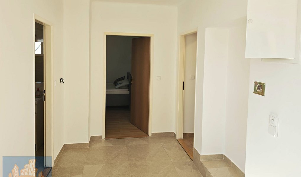 Pronájem domu 68 m² s pozemkem 1 300 m², Jinočany – náhled fotky 7