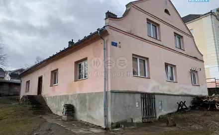 Prodej domu 620 m² s pozemkem 629 m², nám. Sv. Michala, Vrbno pod Pradědem, okres Bruntál