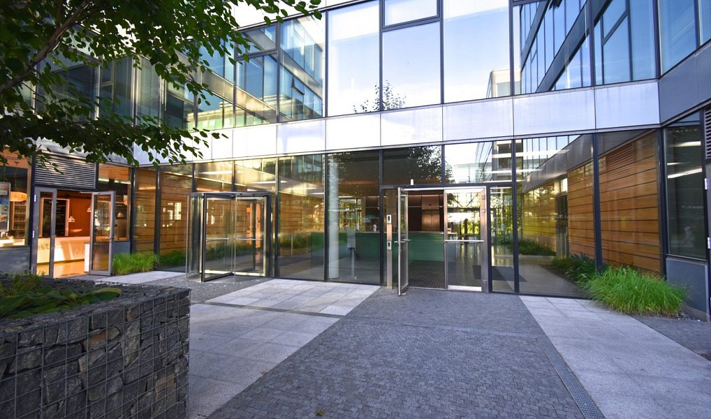 Pronájem kanceláře 1 470 m², Vestec – náhled fotky 7