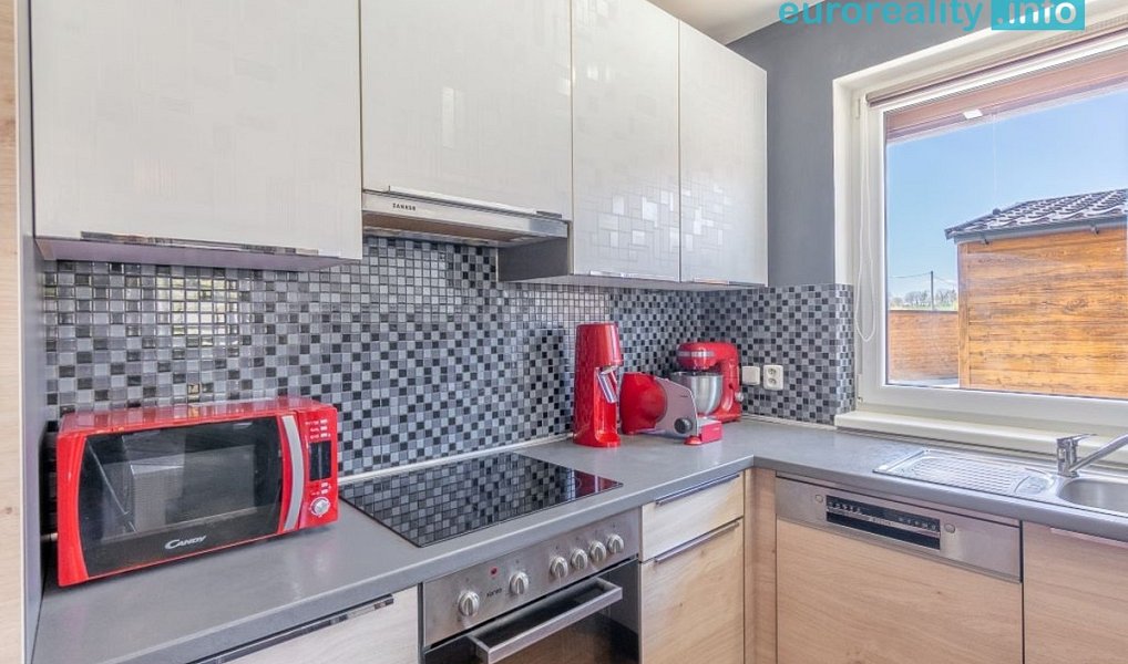 Prodej domu 60 m² s pozemkem 1 497 m², Dubnice – náhled fotky 8